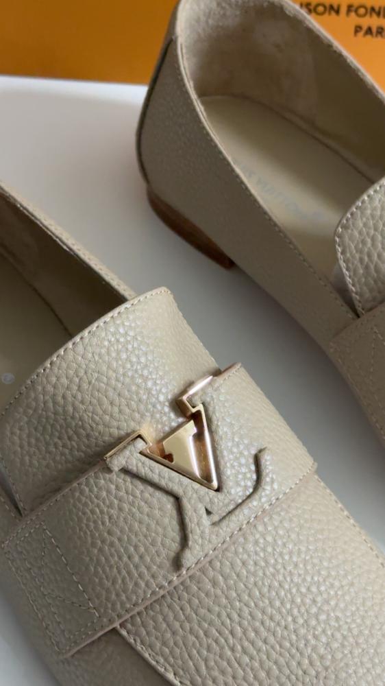 LV shoes