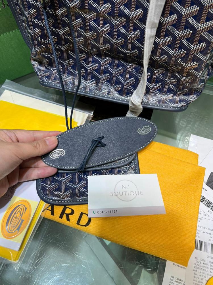 20cm Goyard