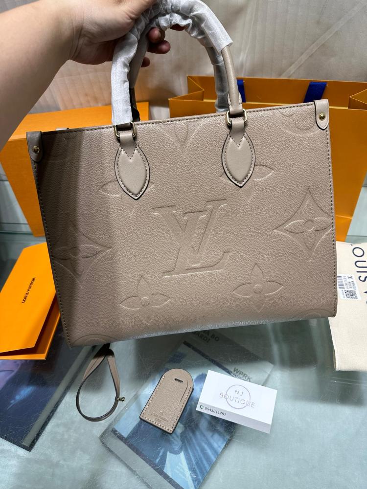 LV BAG On-The-Go  MM