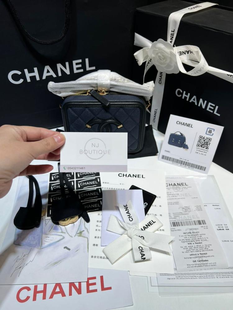 chanel bag  CC mini