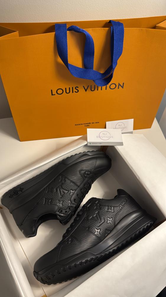 LV shoes