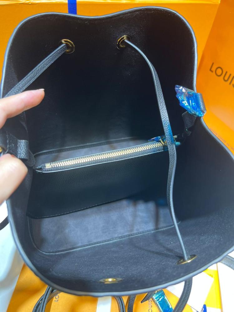 LV BAG
