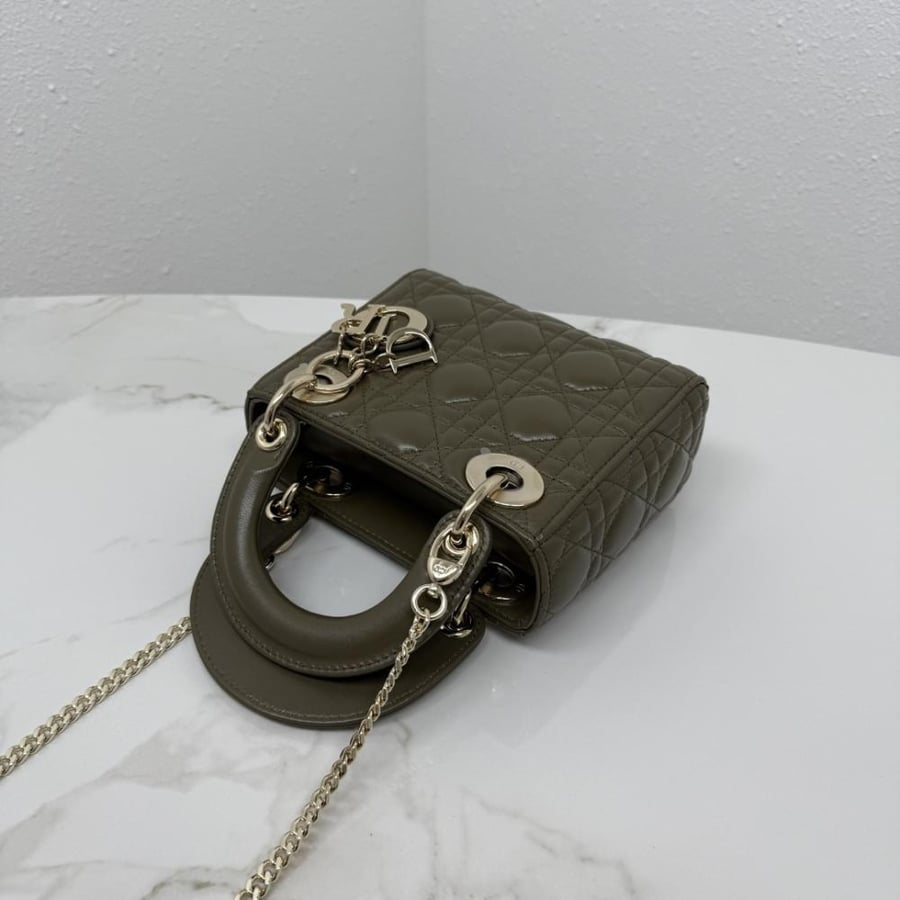 lady Dior mini 17 new color