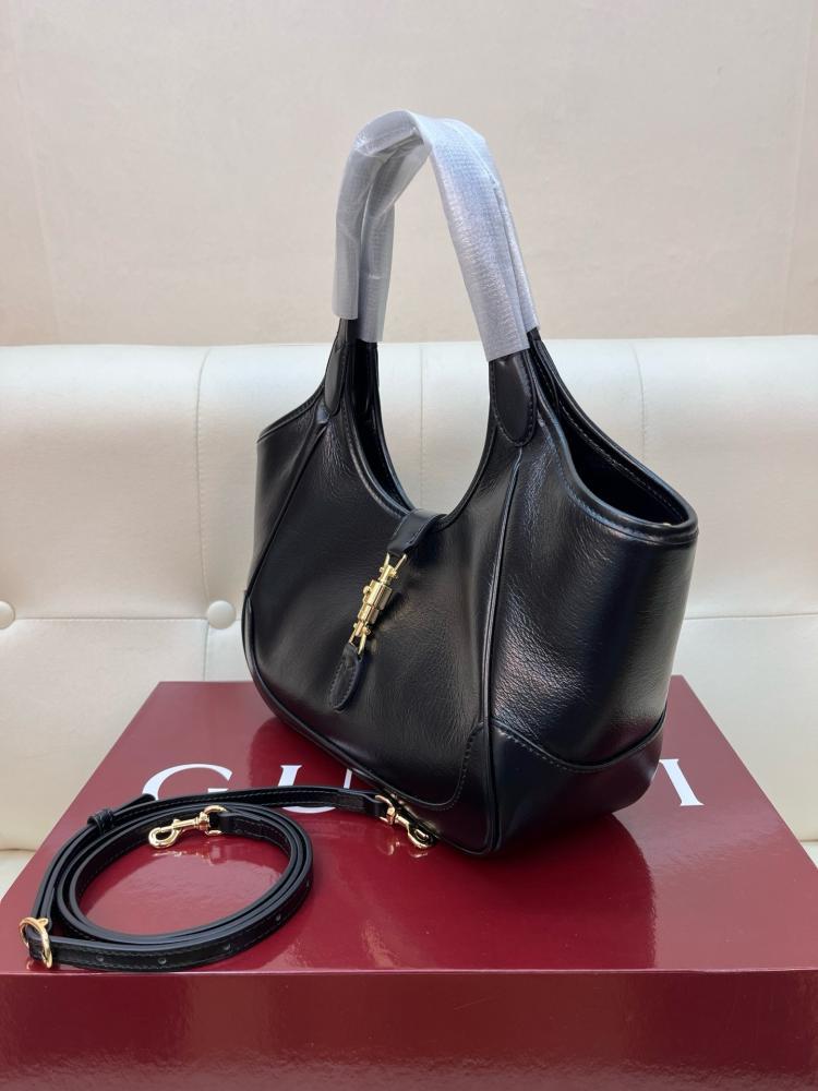 Jackie 26cm