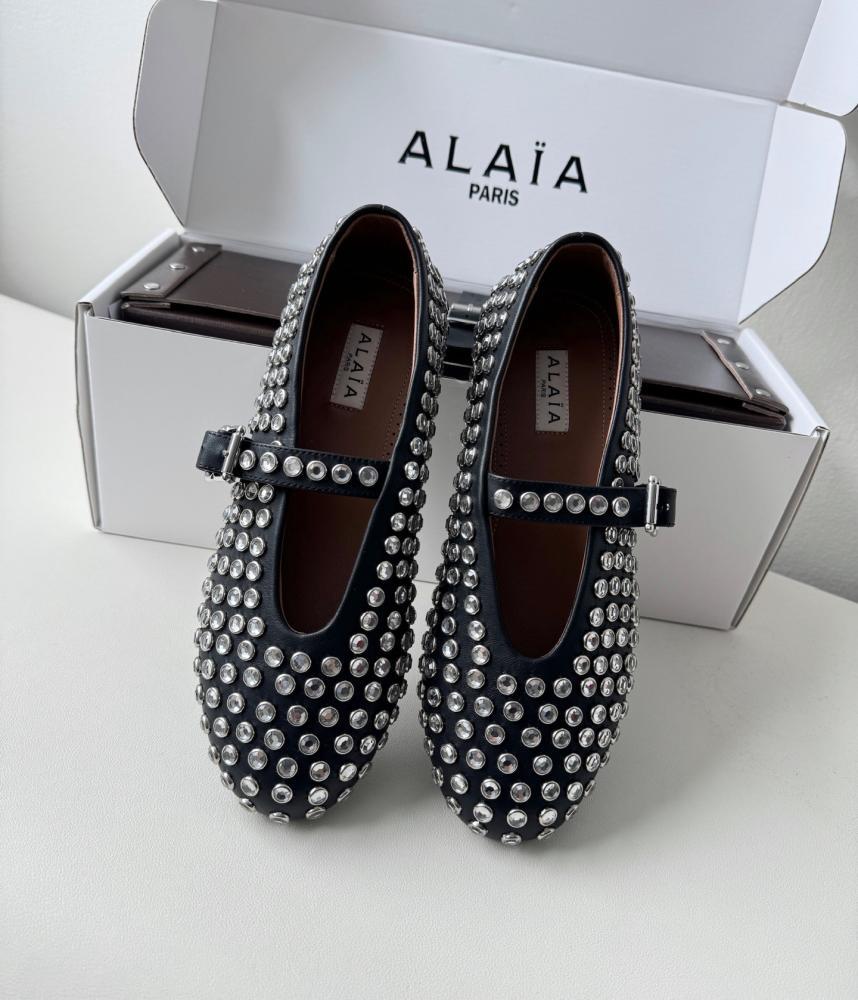 لوفر ALAIA