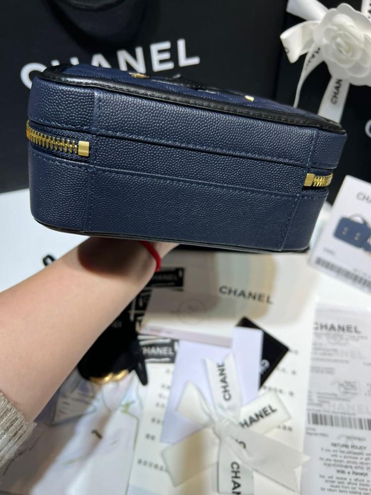 chanel bag  CC mini