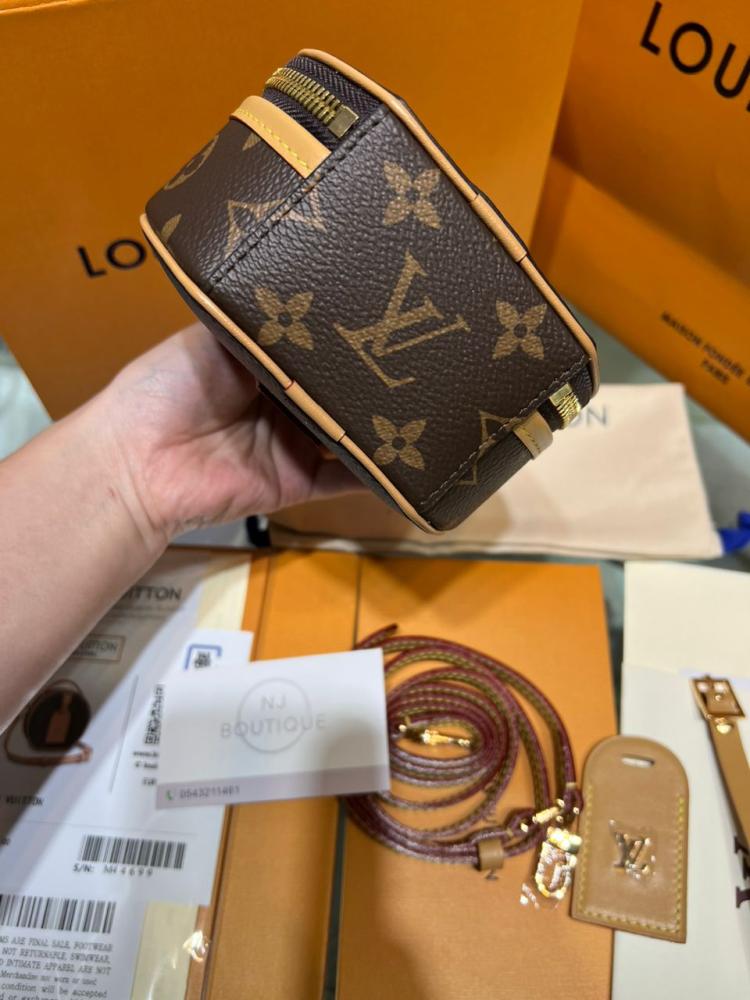 LV BAG