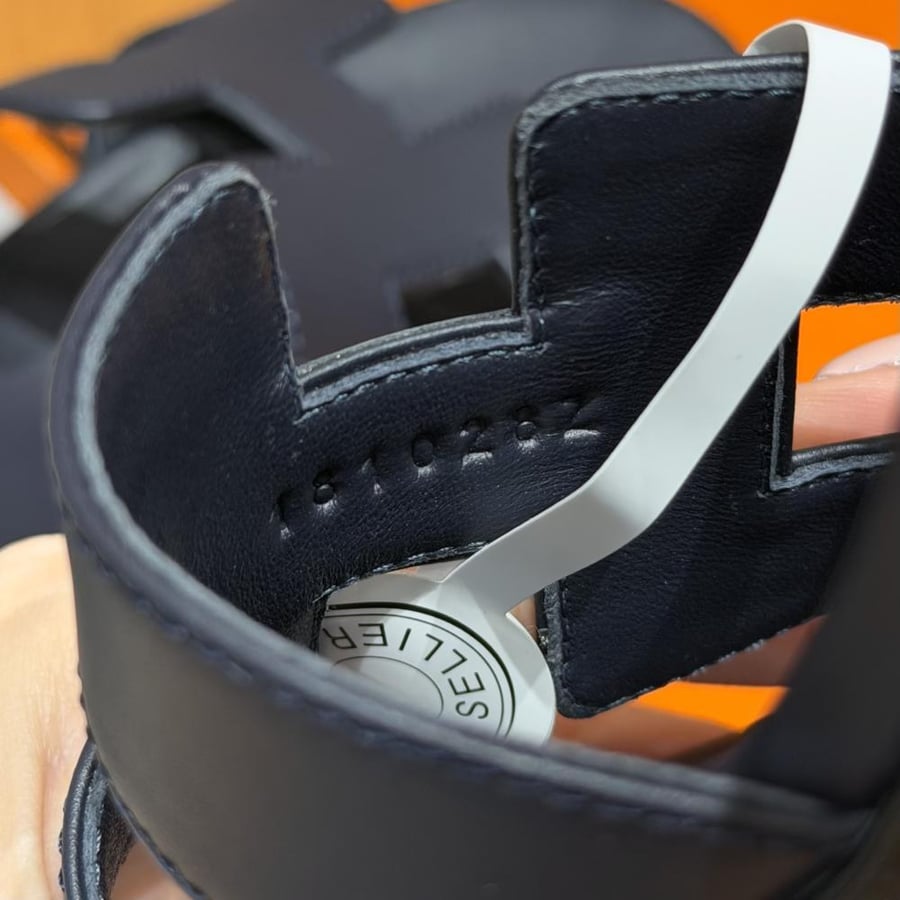Oasis heels كحلي