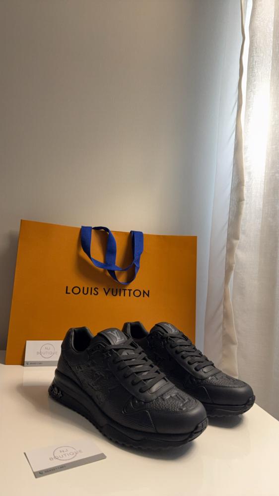 LV shoes