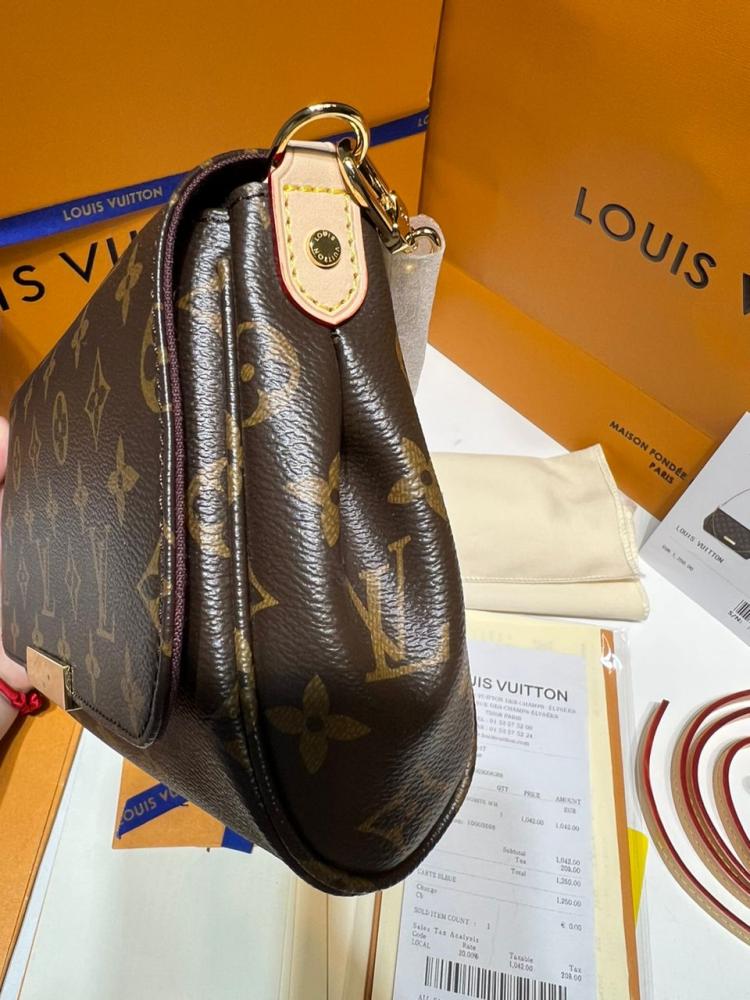 LV BAG