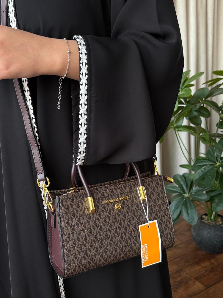 مايكل كورس ماستر كواليتي الوان متعدده