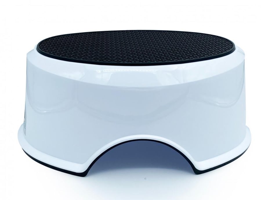 Single-degree multi-purpose footrest