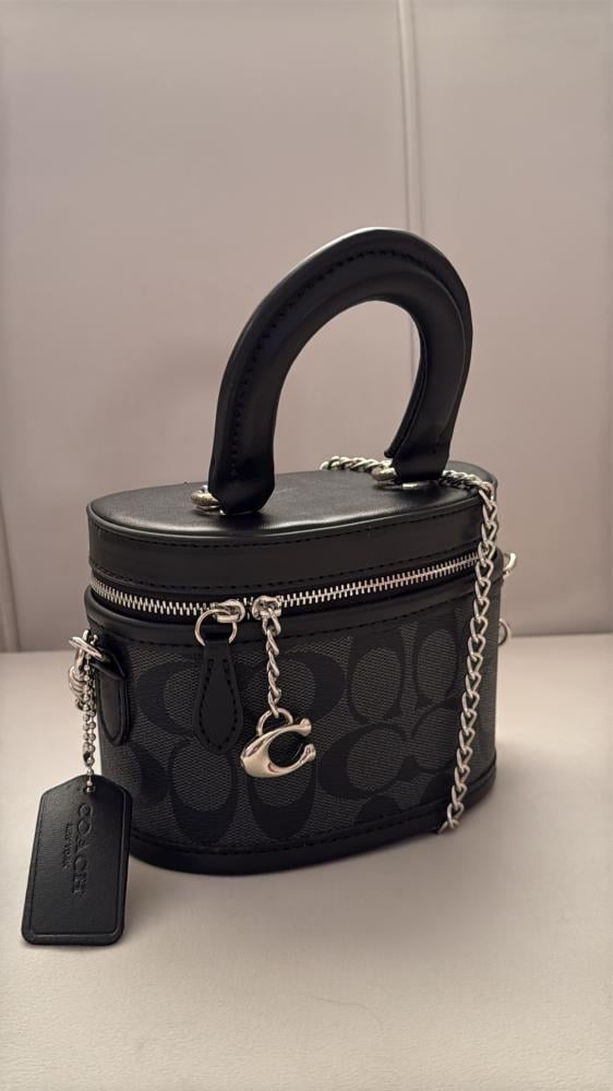 شنطة كوتش COACH
