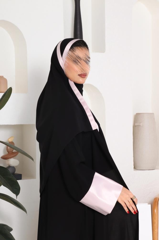 عباية نسائية وردي فاتح