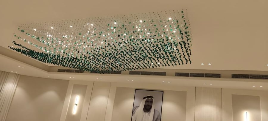 ثريا سيدة القصور بأحجار كريستالية فاخرةLuxury Crystal Stones Lady Of Palaces Chandelier