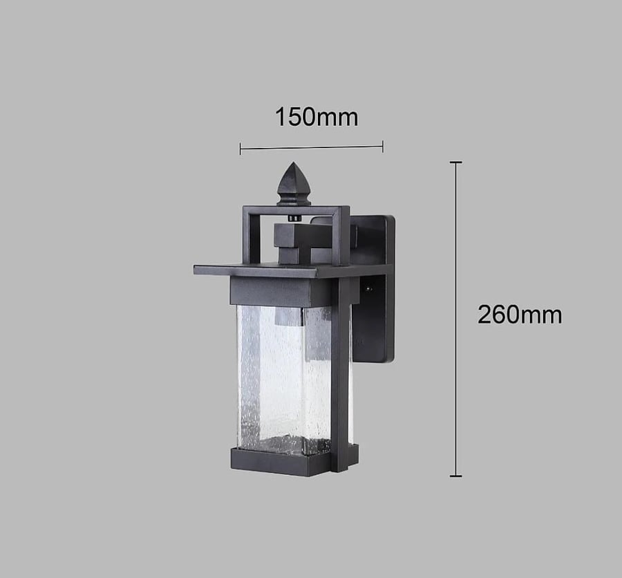 Wall-mounted outdoor black wall lantern