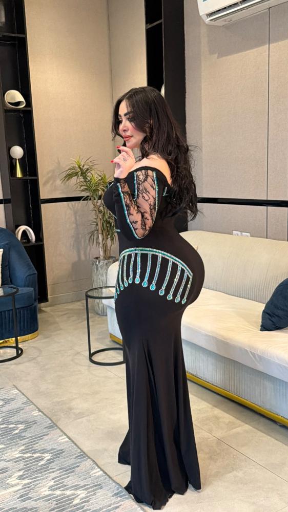 فستان اسود كرستال