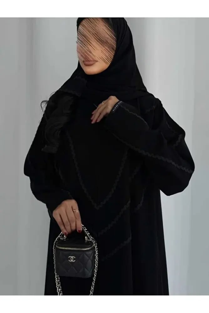 عباية ليفا بكلفه معرجه تعطي انسيابيه نص كلوش قماش انترنت AKOAZ