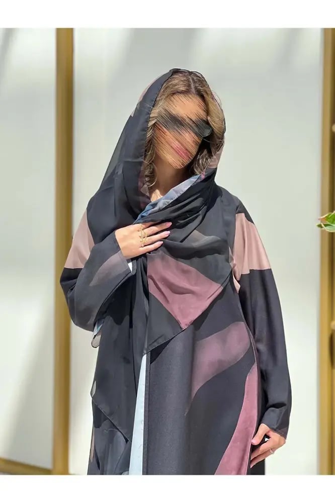 AYA عباية بطبعة ورود من الحرير باللون البني
