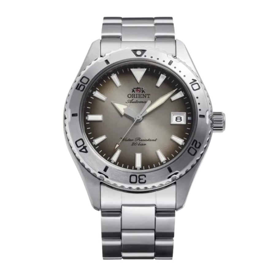ساعة Orient Automatic رجالية مقاومة للماء بتصميم غوص أنيق وفاخر