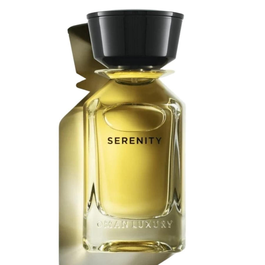 عطر Oman Luxury Serenity للجنسين رائحة عنبرية خشبية أنيقة تدوم طويلا