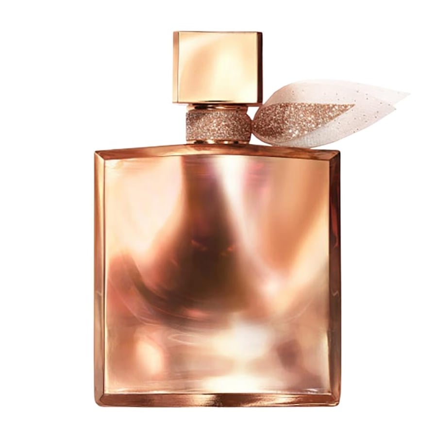 عطر لانكوم لا في اي بل اكستريت للنساء بزجاجة ذهبية راقية وأنيقة اصلي