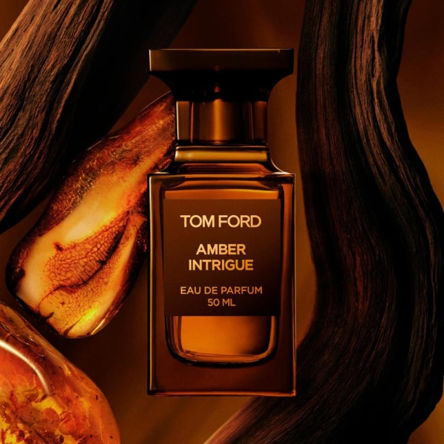 عطر توم فورد امبر انتريغ 50 مل للجنسين برائحة شرقية دافئة وثابتة