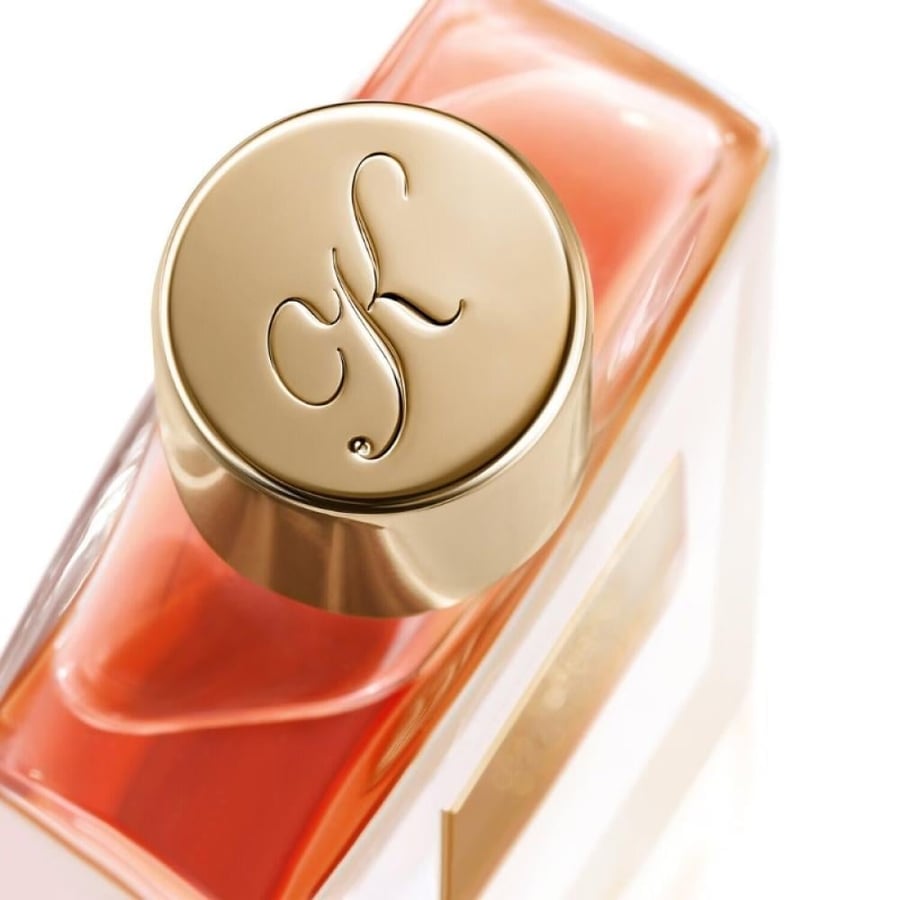 غطاء ذهبي لعطر Love Don t Be Shy كيليان مع تصميم أنيق وراقي