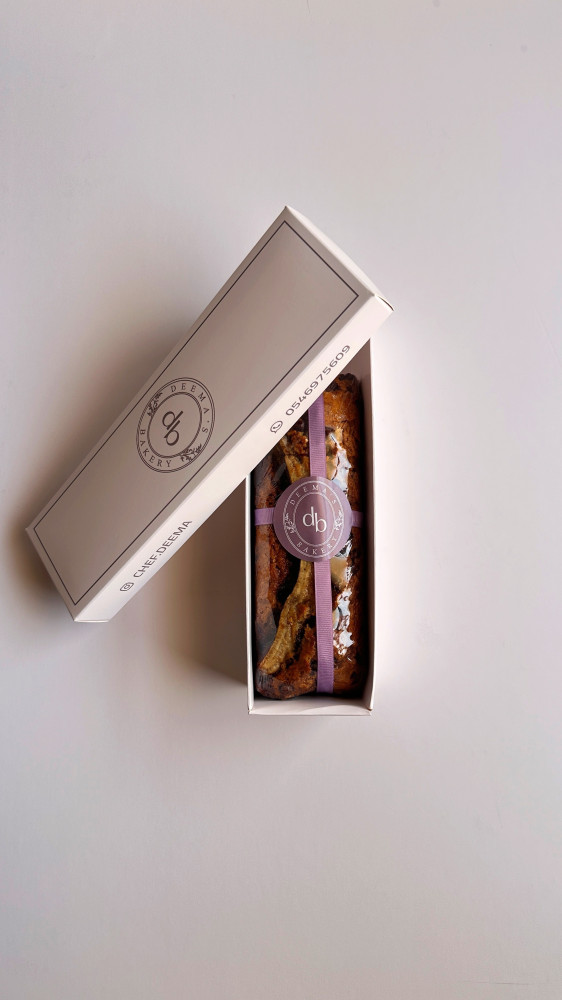 Banana cake