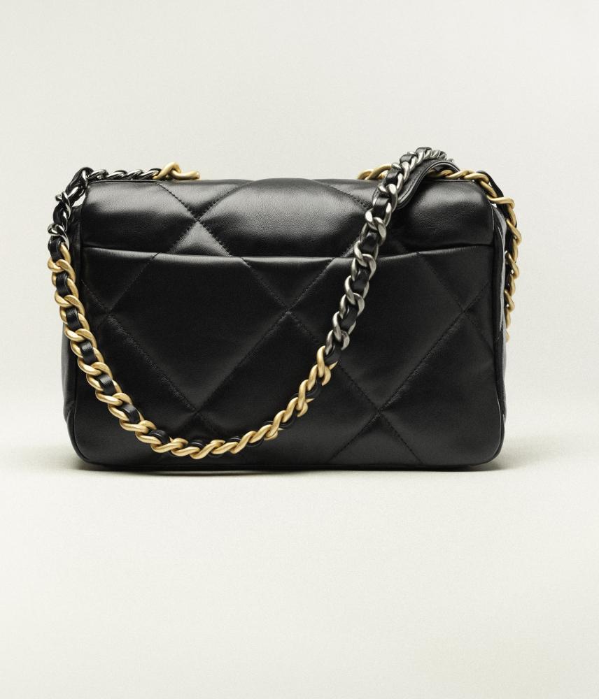 شنطة شانيل 19Bag مقاس 26 سم