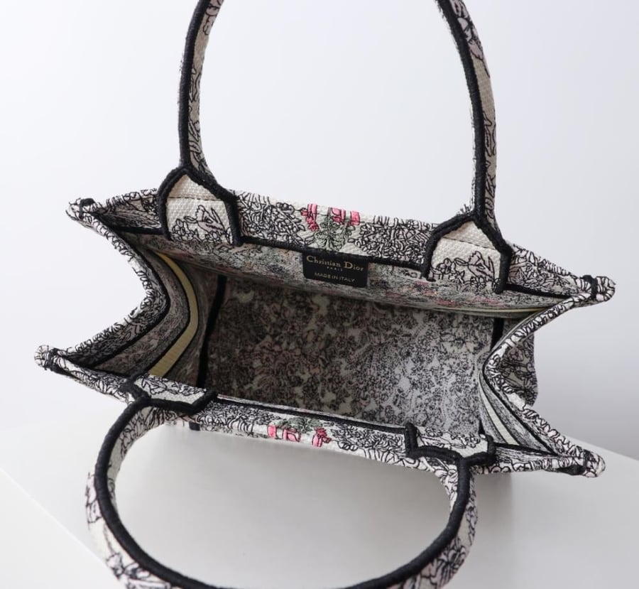 Dior Book Tote 26.5 cm