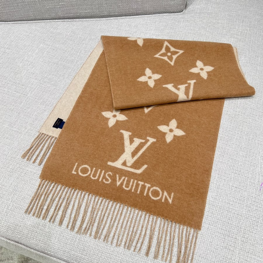 Classic LV scarf 45x190