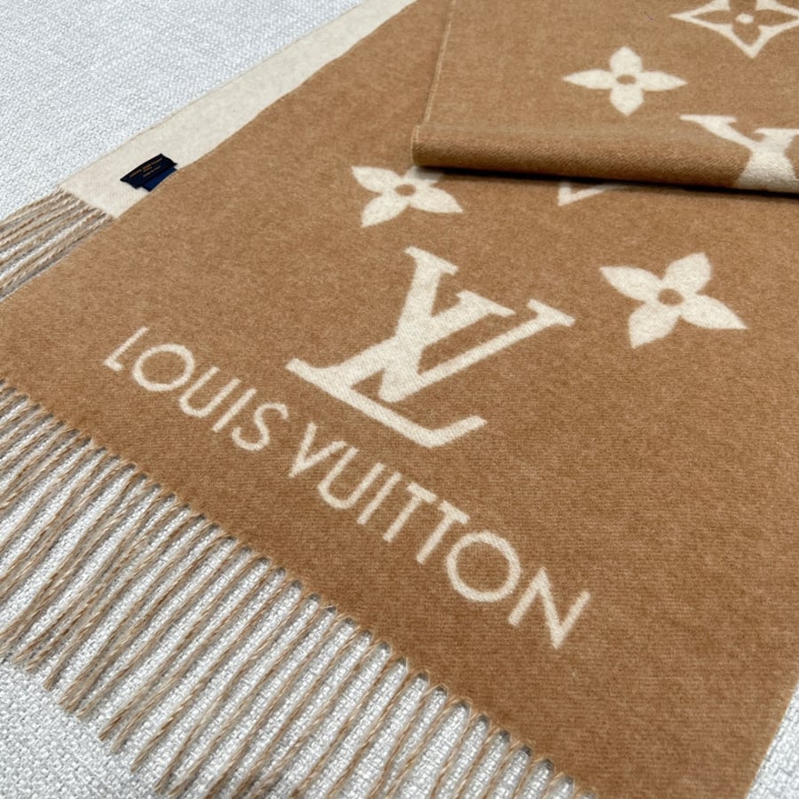 Classic LV scarf 45x190