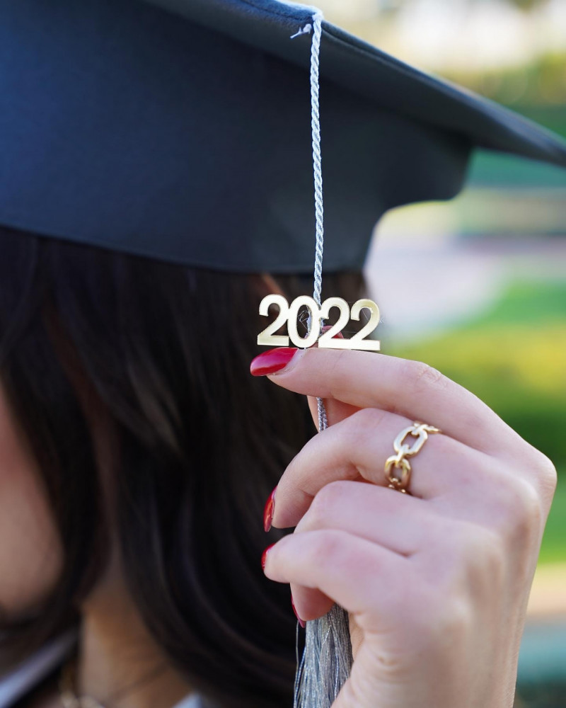 قبعات  تخرج
