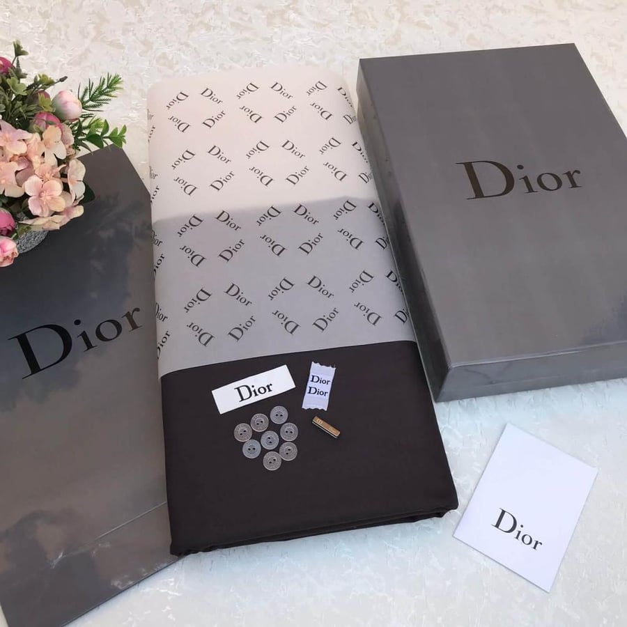 قماش ديور شتوي 2025 اقمشة شتوية ثوب هدايا ملون فخم الشتوي Dior الشتاء