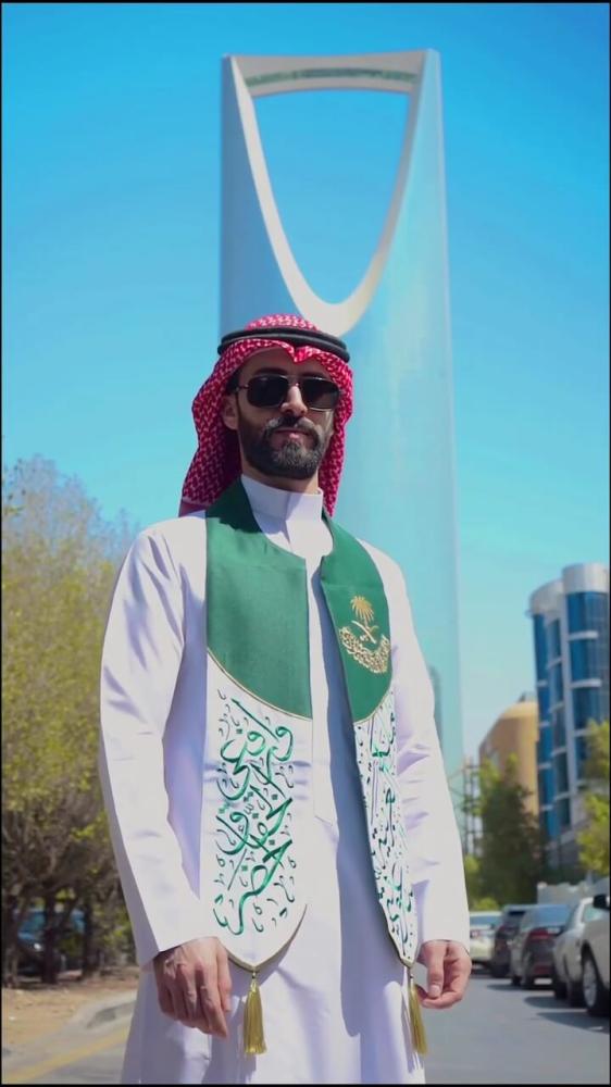 وشاح اليوم الوطني السعودي 94 رجالي تفصيل وشاحات شالات الوطن اوشحه شباب