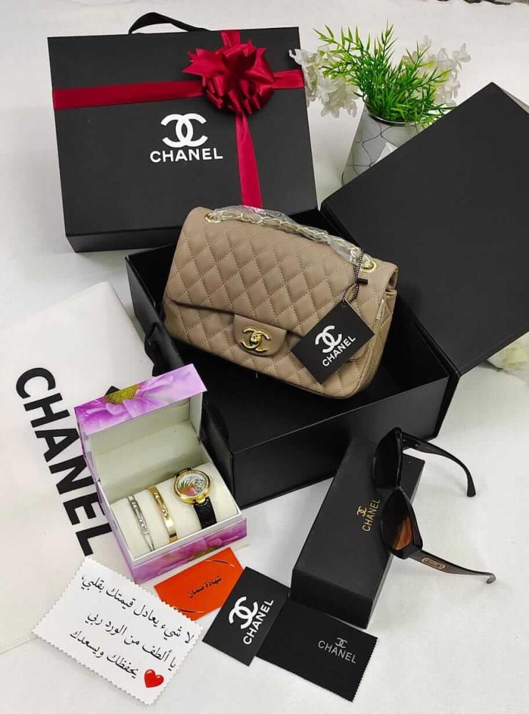 هدايا نسائية فخمه شنطه عطر نظاره اجمل هديه للزوجه بنات نسائي موقع ميرا