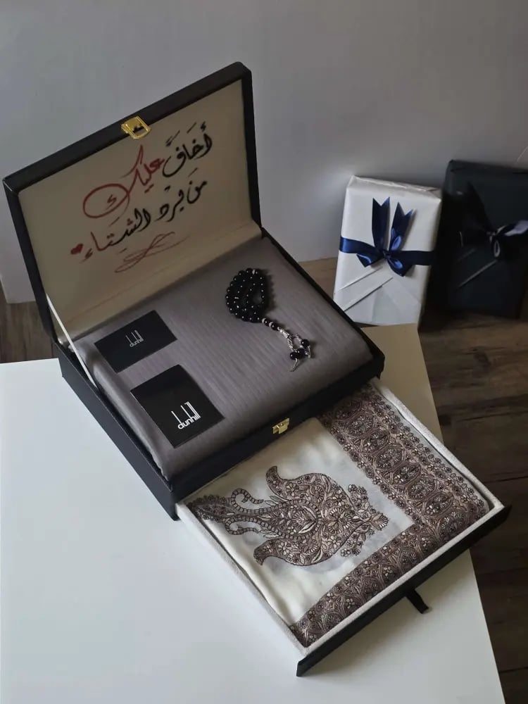 أقمشة شتوية مقلمة