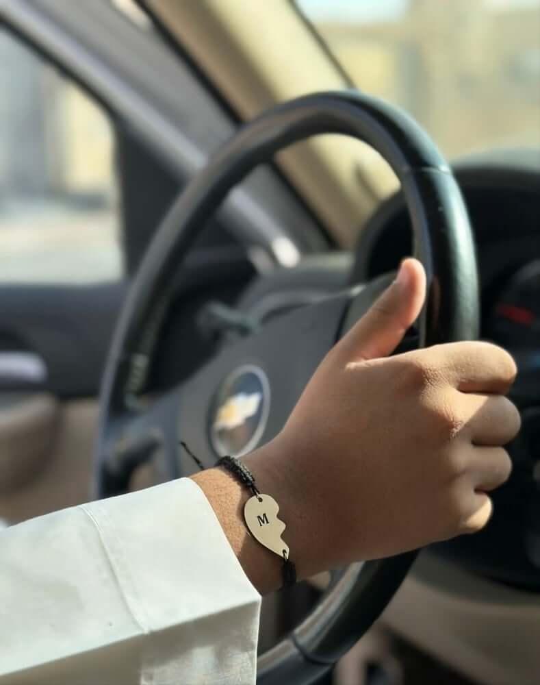 اساور بشكل قلب اسواره بالاسم حروف نسائي رجالي سواره للزوجين هدايا عيد
