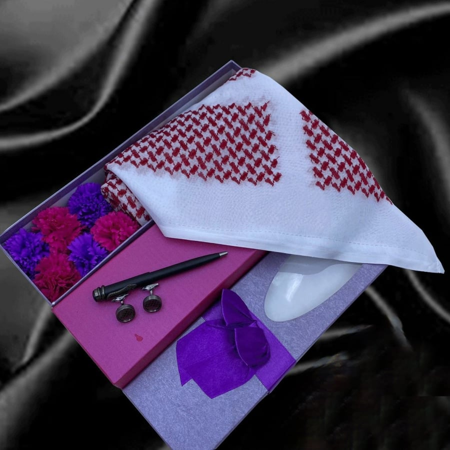 أطقم هدايا رجالية عصرية مميزة