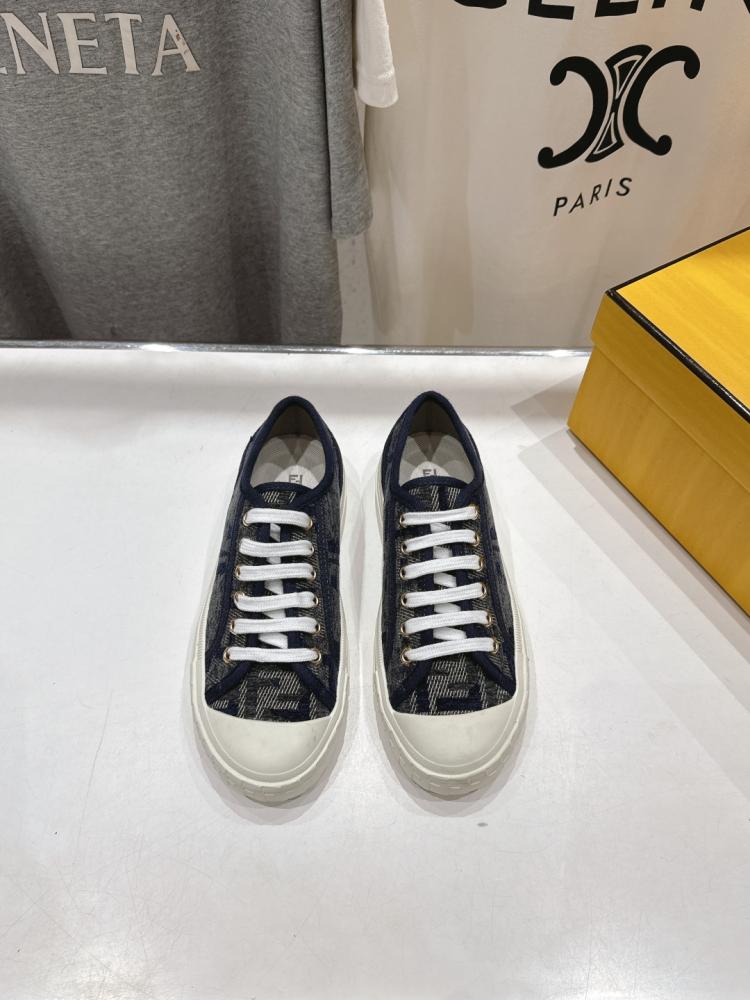 Sneakers Fendi high quality