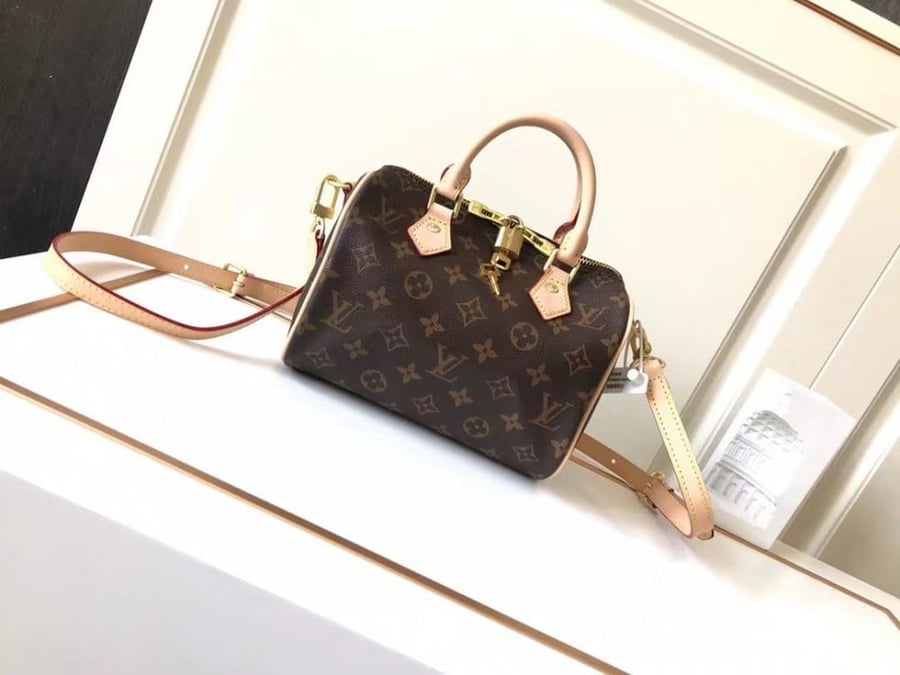 شنطه LV سبيدي هاي كوالتي