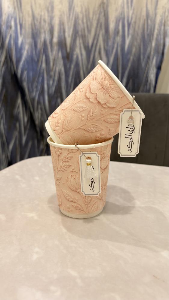 كوب مع تاق