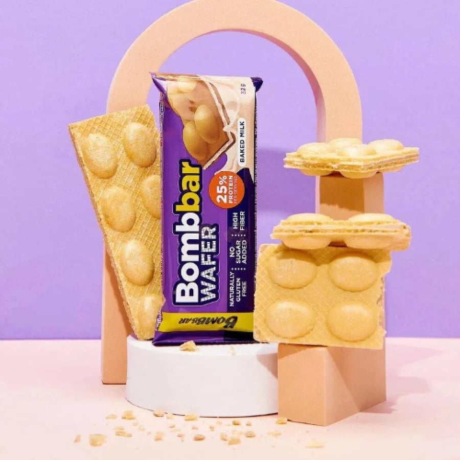 ويفر بروتين من بومبار نكهة الحليب المخبوز 32 جم - Bombbar Protein Wafer Baked Milk 32g