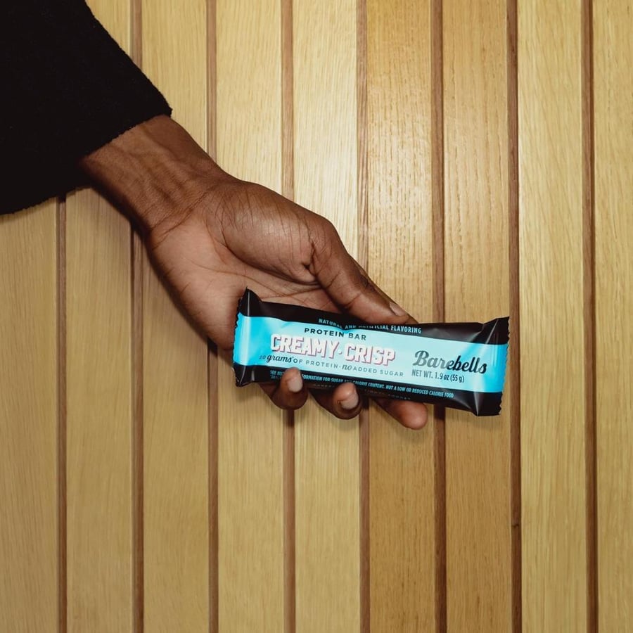 باربلز بروتين بار كريمي كريسب 55 جم - كرتون 12 حبة - Barebells Protein Bar Creamy Crisp Box 12 Pieces