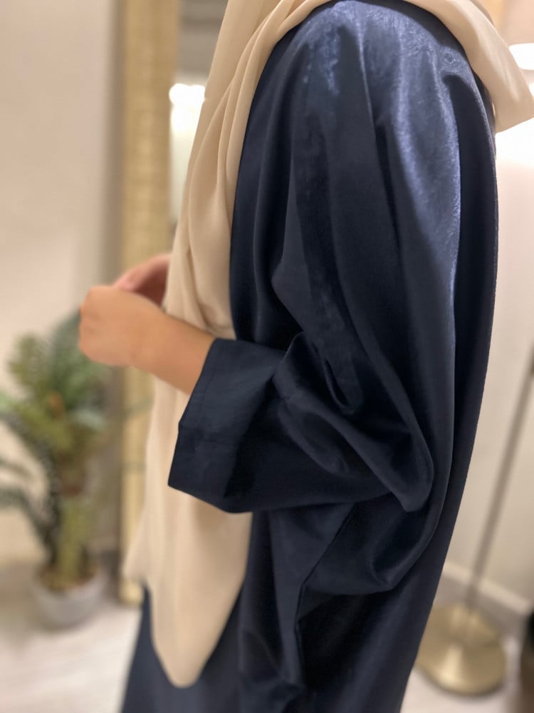 عباية صيفية متوفره بلونين