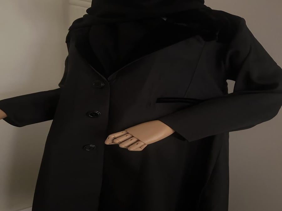 عباية الينا