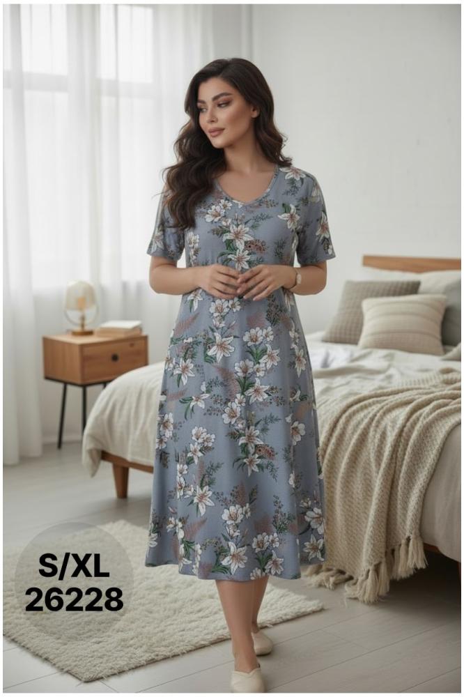 Women's thobe