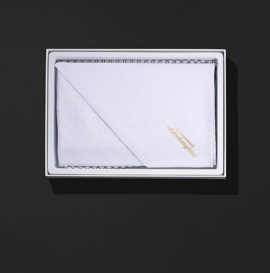 Lamborghini white ghutra