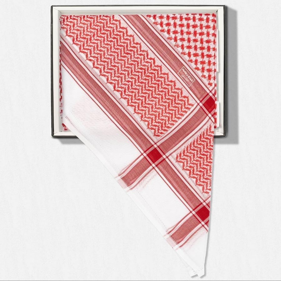 Red bright Broughia ghutra 4